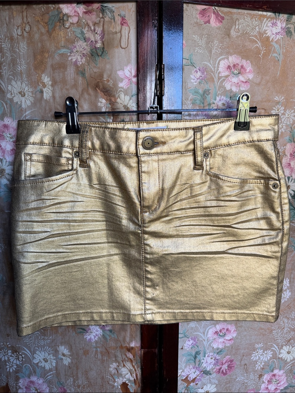 BCBG Generation Gold Metallic Mini Skirt NWT